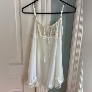 Betsey Johnson Intimates small nightie
